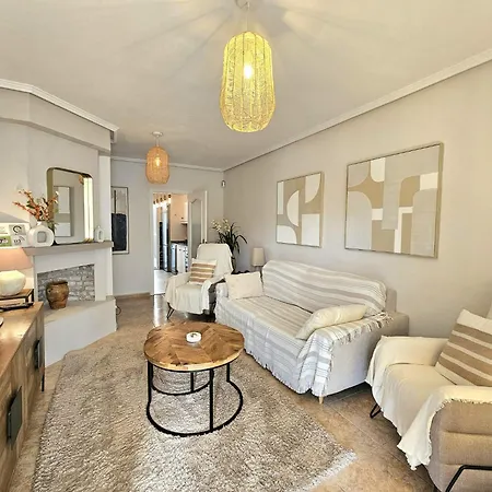 Lejlighed Con Piscina Privada, Aguas Nuevas,