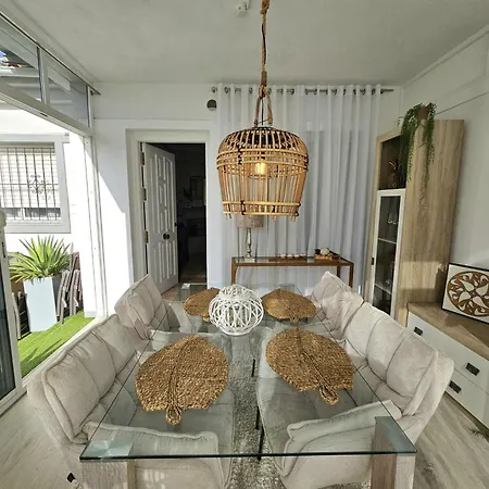 Con Piscina Privada, Aguas Nuevas, Lejlighed