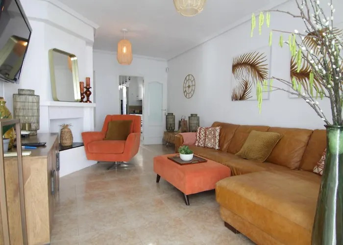 Con Piscina Privada, Aguas Nuevas, * Torrevieja